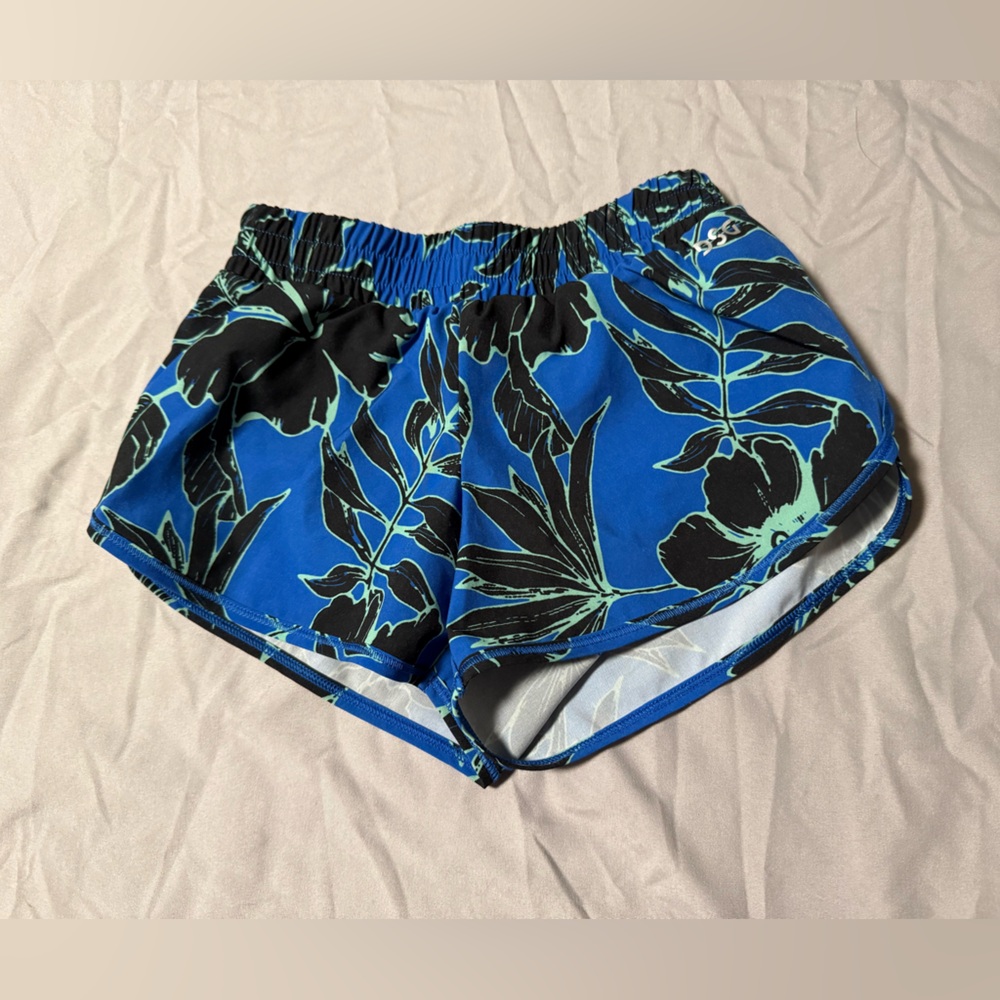 DSG kids 2XS,  Blue Floral Athletic Running Shorts with liner.